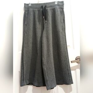 Lululemon warm capris